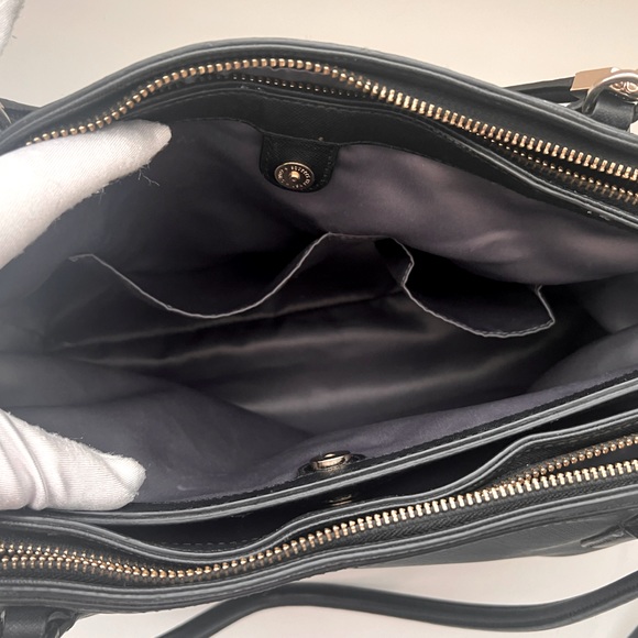 COACH Handbag - Picture 10 of 12